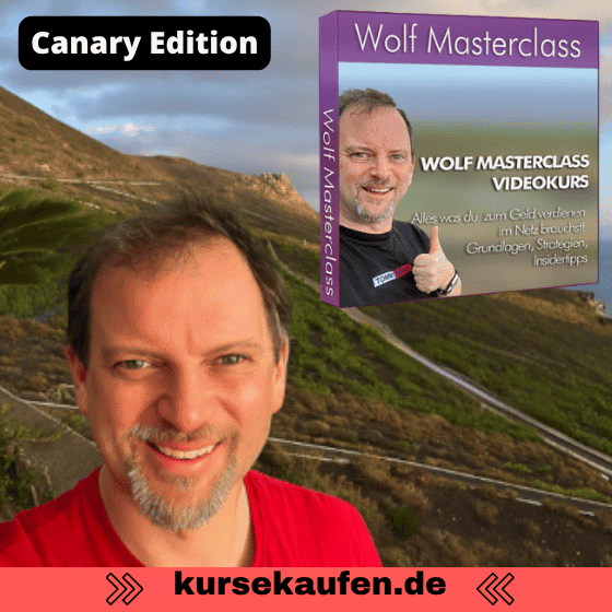 Der Wolf Masterclass Videokurs Canary Edition - Wolfgang Mayr. Der Affiliate Marketing Kurs in der Canary Edition. Lerne Affiliate-Marketing richtig. Auf dem Foto ist Wolfgang Mayr zu sehen, im Hintergrund El Hierro und das Logo vom Videokurs
